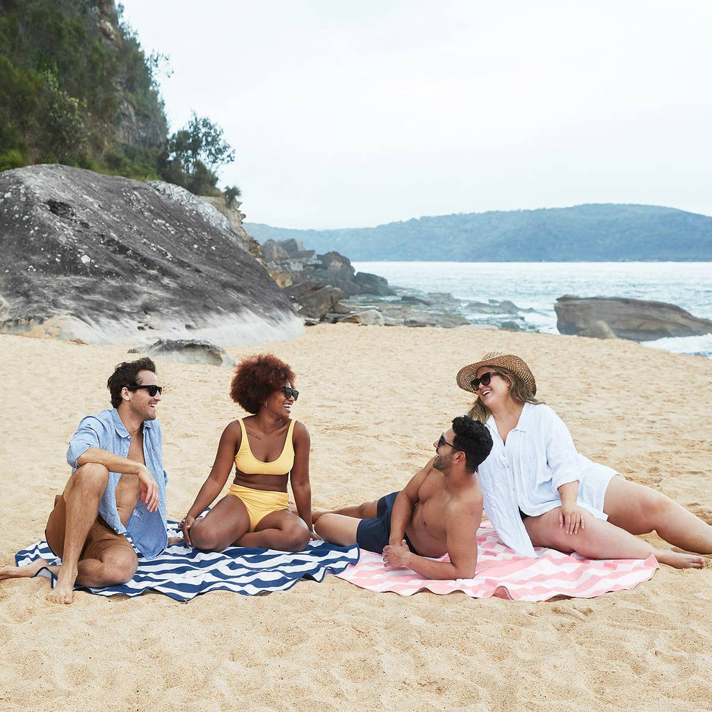 Dock & Bay UK - Dock & Bay Quick Dry Towels - Round - Whitsunday Blue: Whitsunday Blue / Round (66x66")