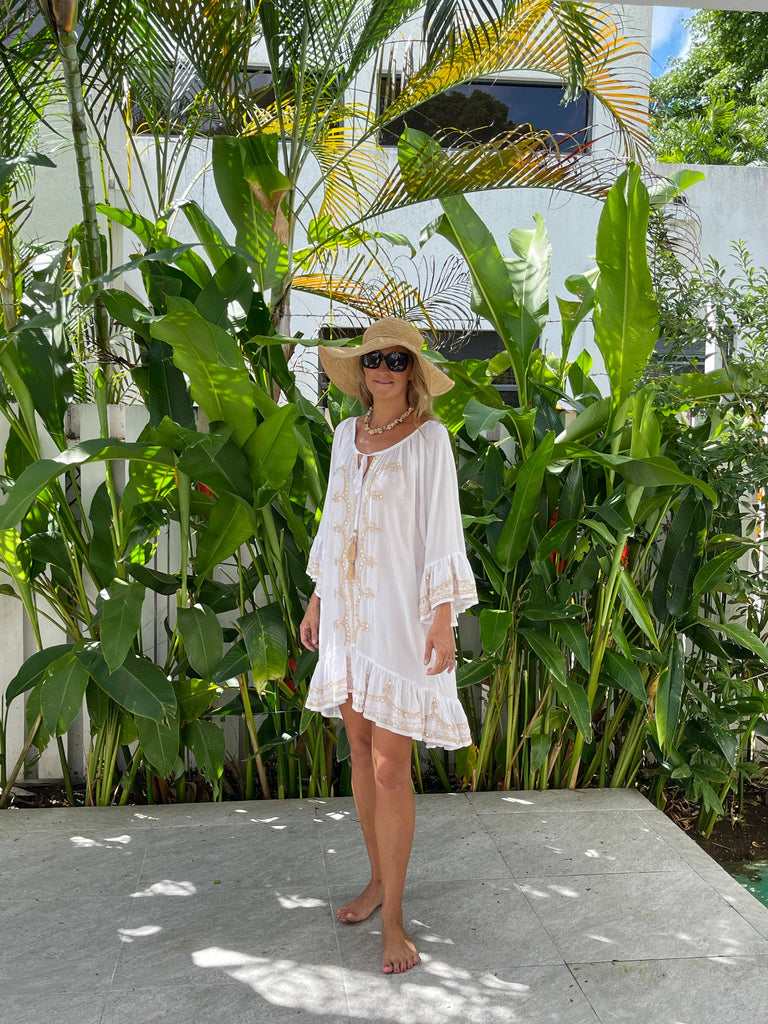 Ollie Burwell - Kaftan Beach Cover Up Glitter and Sparkle Dress - White & Gold