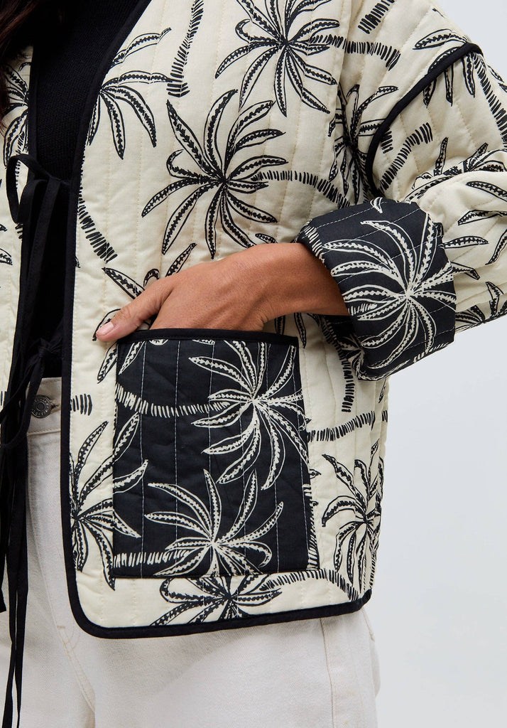 Raffya - Felicity Palm Print Reversible Jacket In Multi: 10