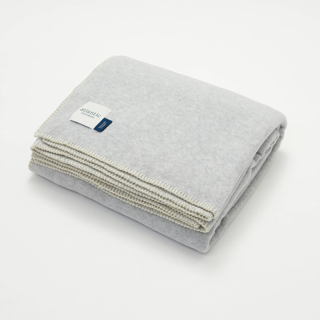 Atlantic Blankets - Fleece Blanket: Navy / Large blanket 145 x 200cm